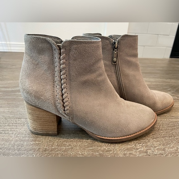 Blondo waterproof boots size 10 - Picture 1 of 4